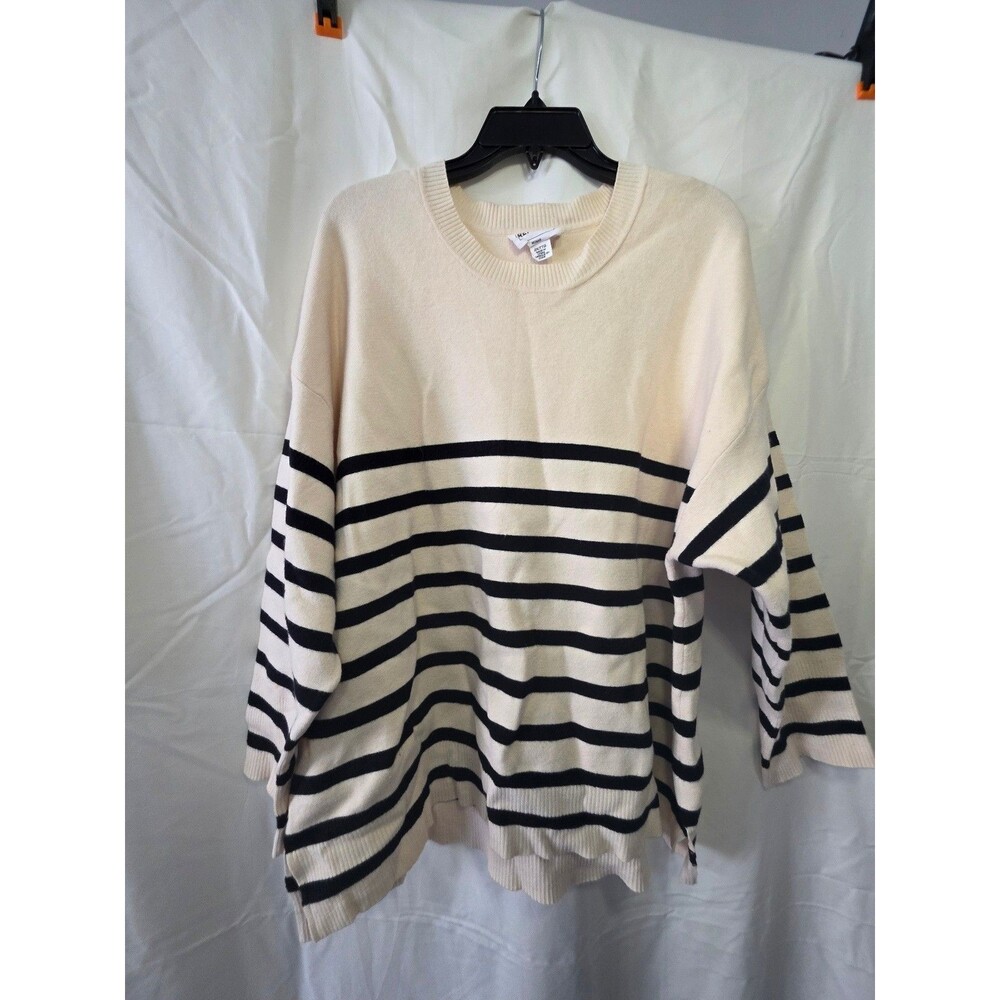 REPUBLIC Women 2XL Striped Crew Neck Pullover Sweater Cream Black Knit